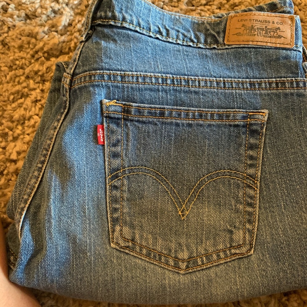 Levi’s never worn